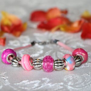 Pink glass bead bracelet