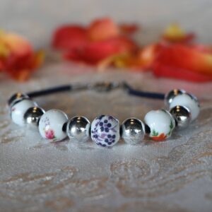 Chinese colourful beads bracelet