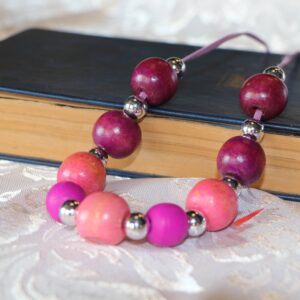 Wood pendant pink & maroon